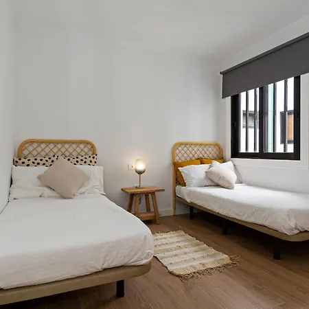 Luxury Ocean Views 2br House - Private Parking