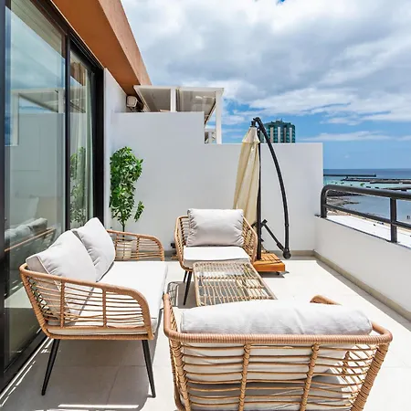 Luxury Ocean Views 2br House - Private Parking Διαμέρισμα